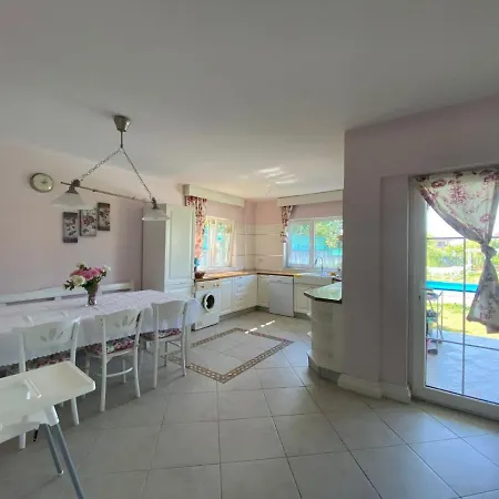 Splendid With Private Pool And Fireplaces Surrounded By Nature In Sapanca Sakarya (Marmara)
