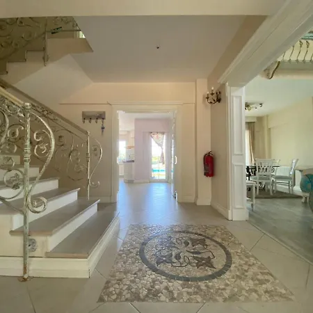 Villa Splendid With Private Pool And Fireplaces Surrounded By Nature In Sapanca Sakarya (Marmara)